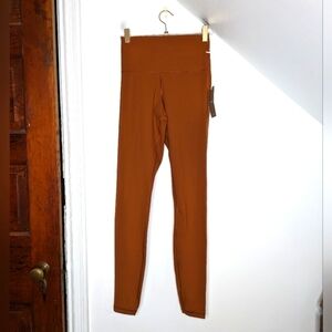 EVERLANE The Perform Yoga Workout Pilates Legging Amber NEW Size S Regular